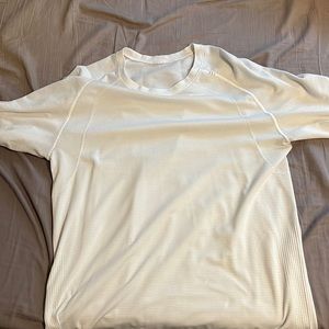 Lululemon metal vent tech tee white large